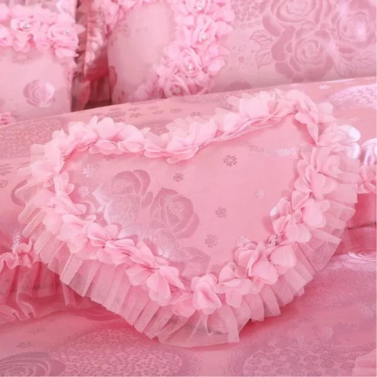 4/6/8pcs Red Pink Lace Princess Bedding Set Luxury Girls Wedding Bed Set Quilt Cover Bed Sheets Queen King Size 2018 New Design