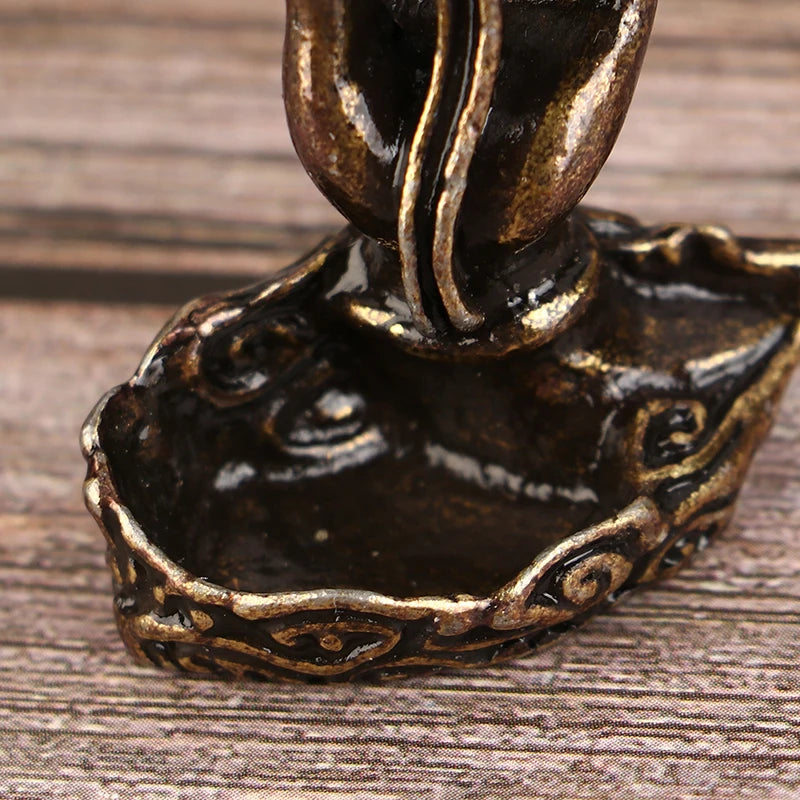 1Pc Vintage Buddha Hand Lotus Incense Burner home decorations Backflow Incense Holder ornaments For Home Room Tea Table Decor