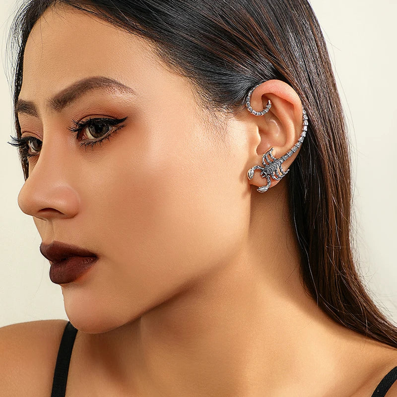 Vintage Dark Gothic Scorpion Earrings For Women Men Helix Clip Piercing Earring Goth Punk Personality Jewelry Halloween Cosplay